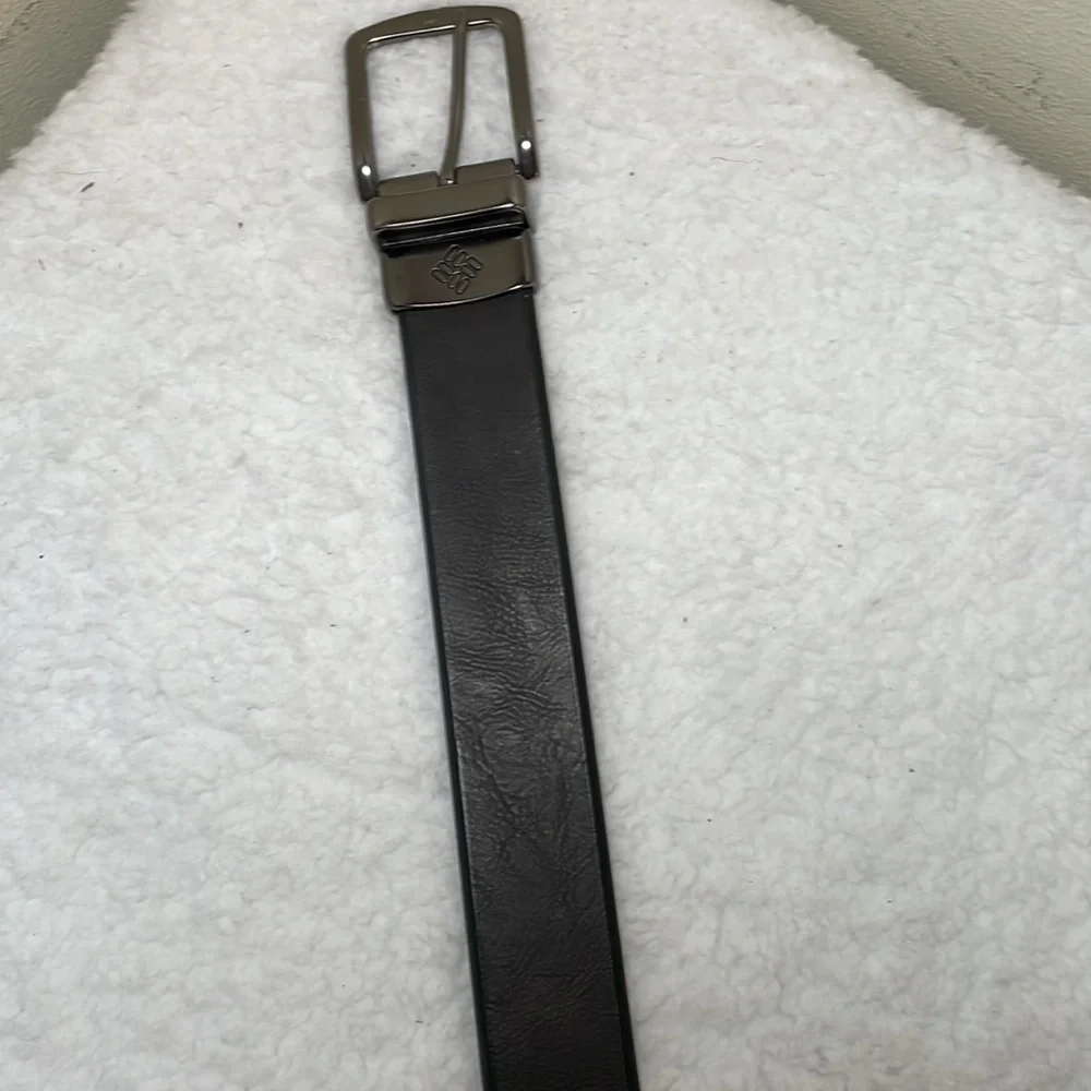 COLUMBIA Leather Belt Size 40